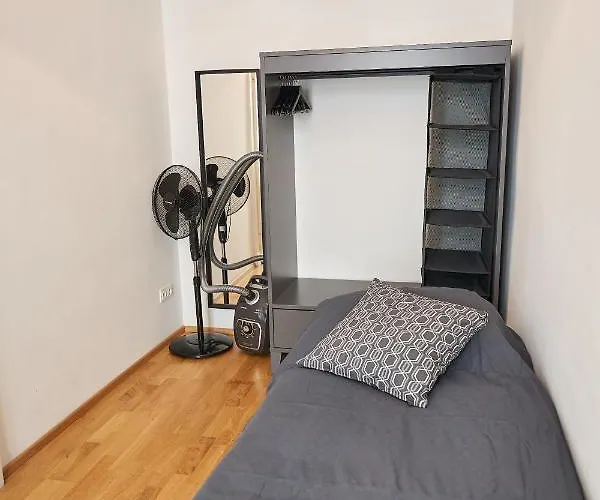 Fancy For 5 With Self-check-in At Spittelberg Vídeň