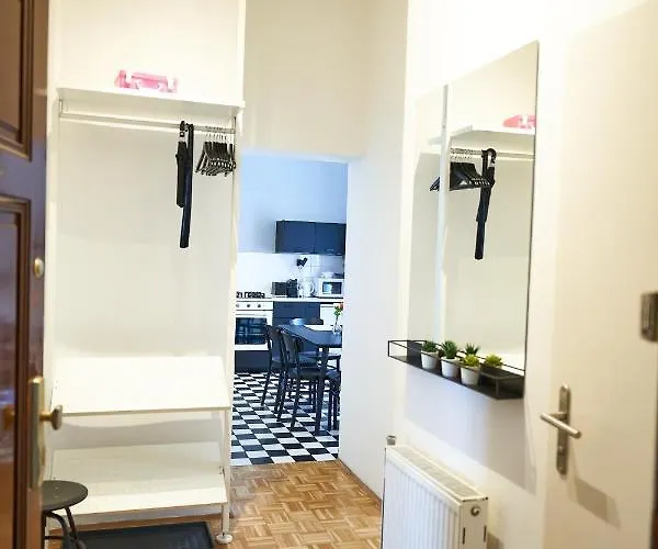 Apartmán Fancy For 5 With Self-check-in At Spittelberg Vídeň